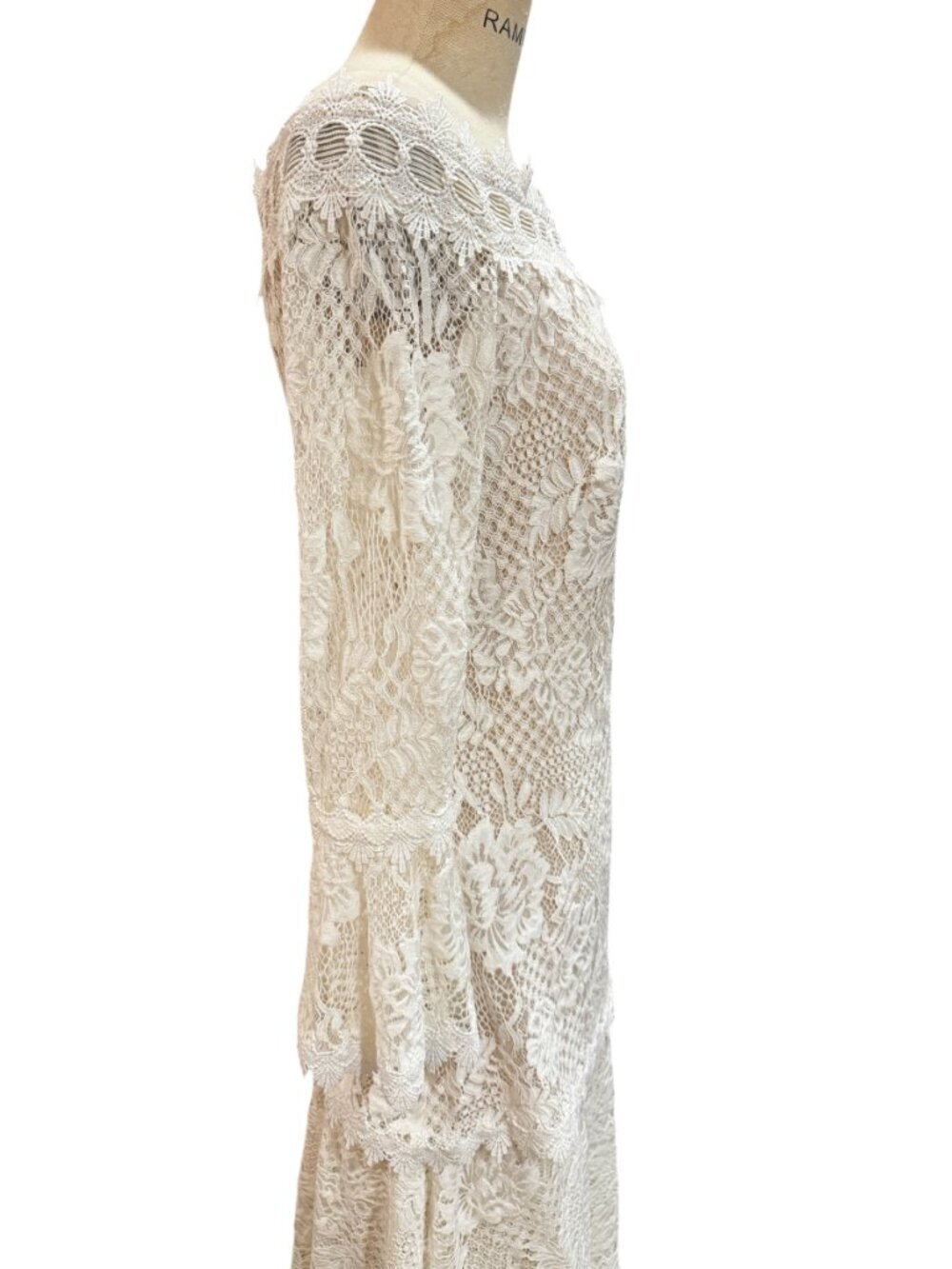 Tadashi Shoji Corbin Lace Off Shoulder Dress Bell Sleeve White Size 10 - Picture 8 of 11